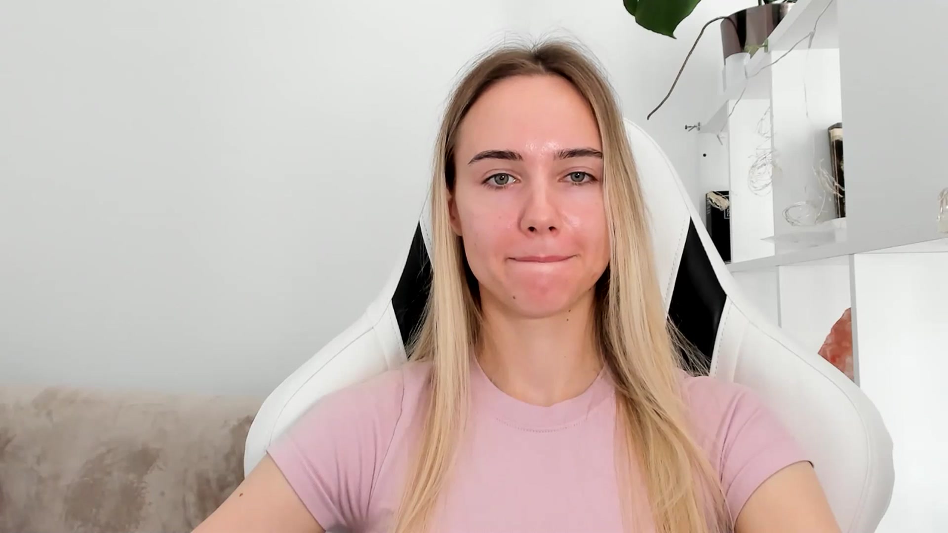OhAlisa video thumbnail