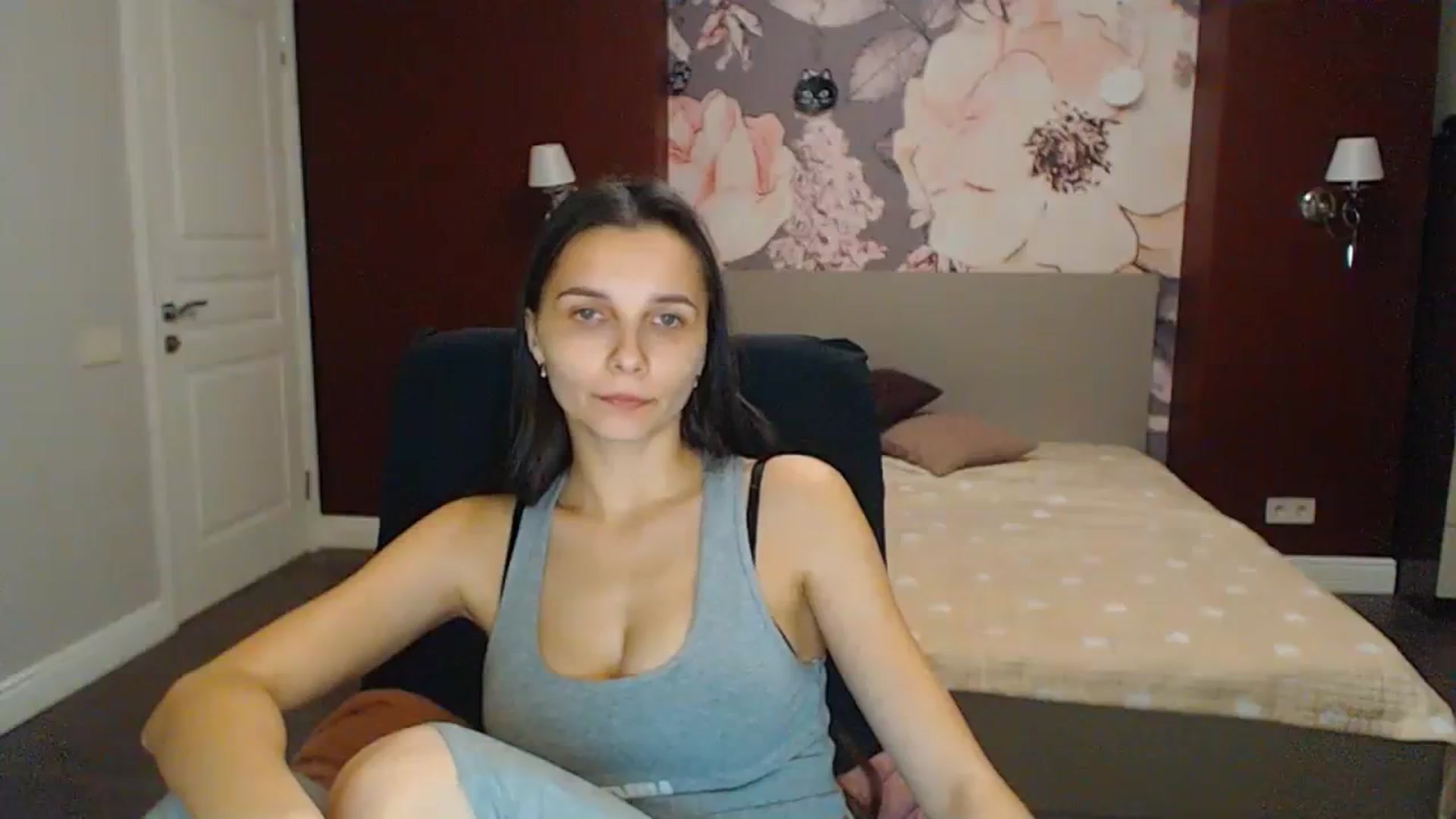 Karina_Mils video thumbnail
