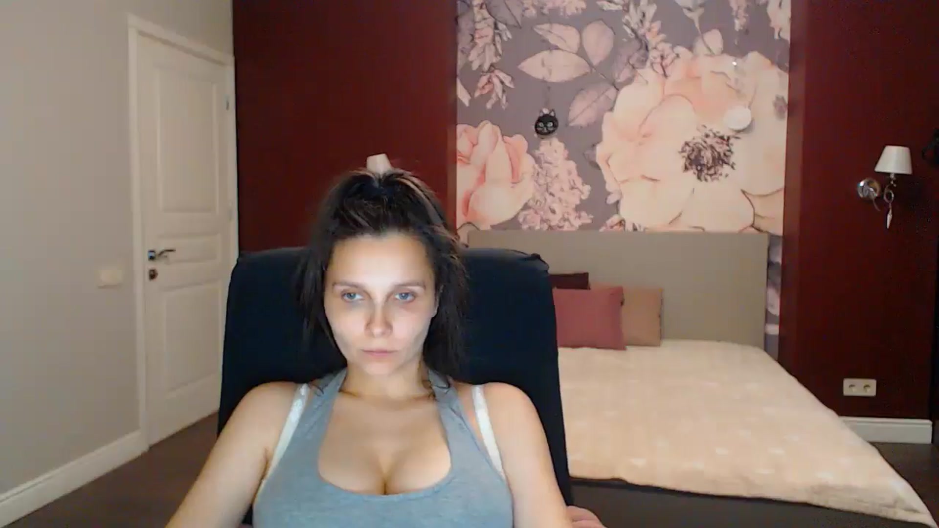 Karina_Mils video thumbnail