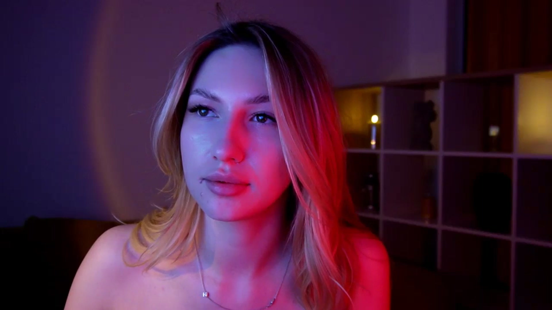 LovelyGin video thumbnail
