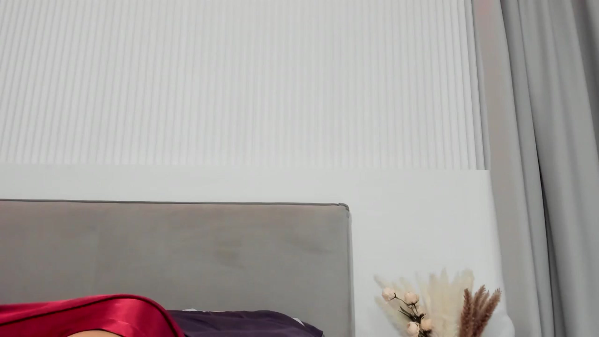 Juicyylips video thumbnail