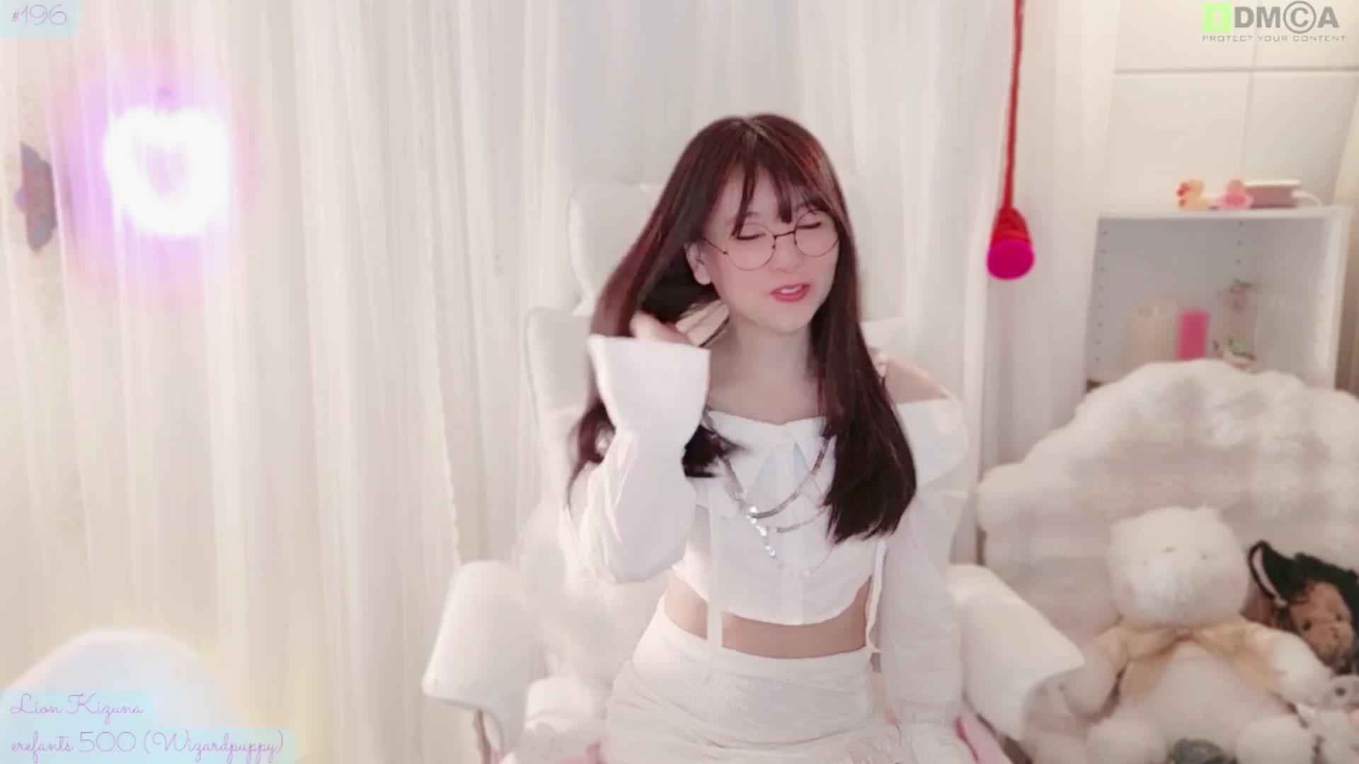 meowtheworld video thumbnail
