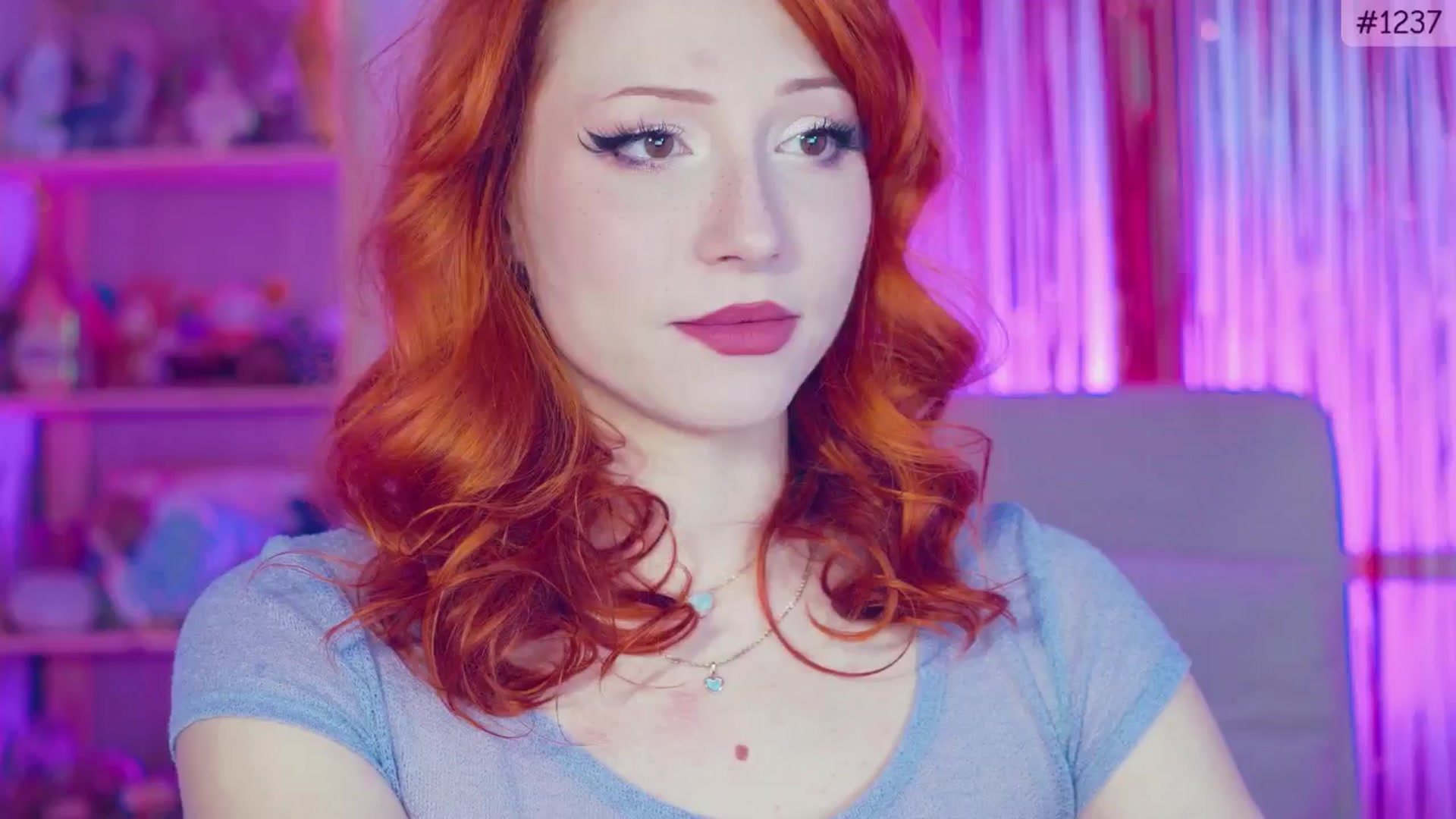 Purrelove video thumbnail
