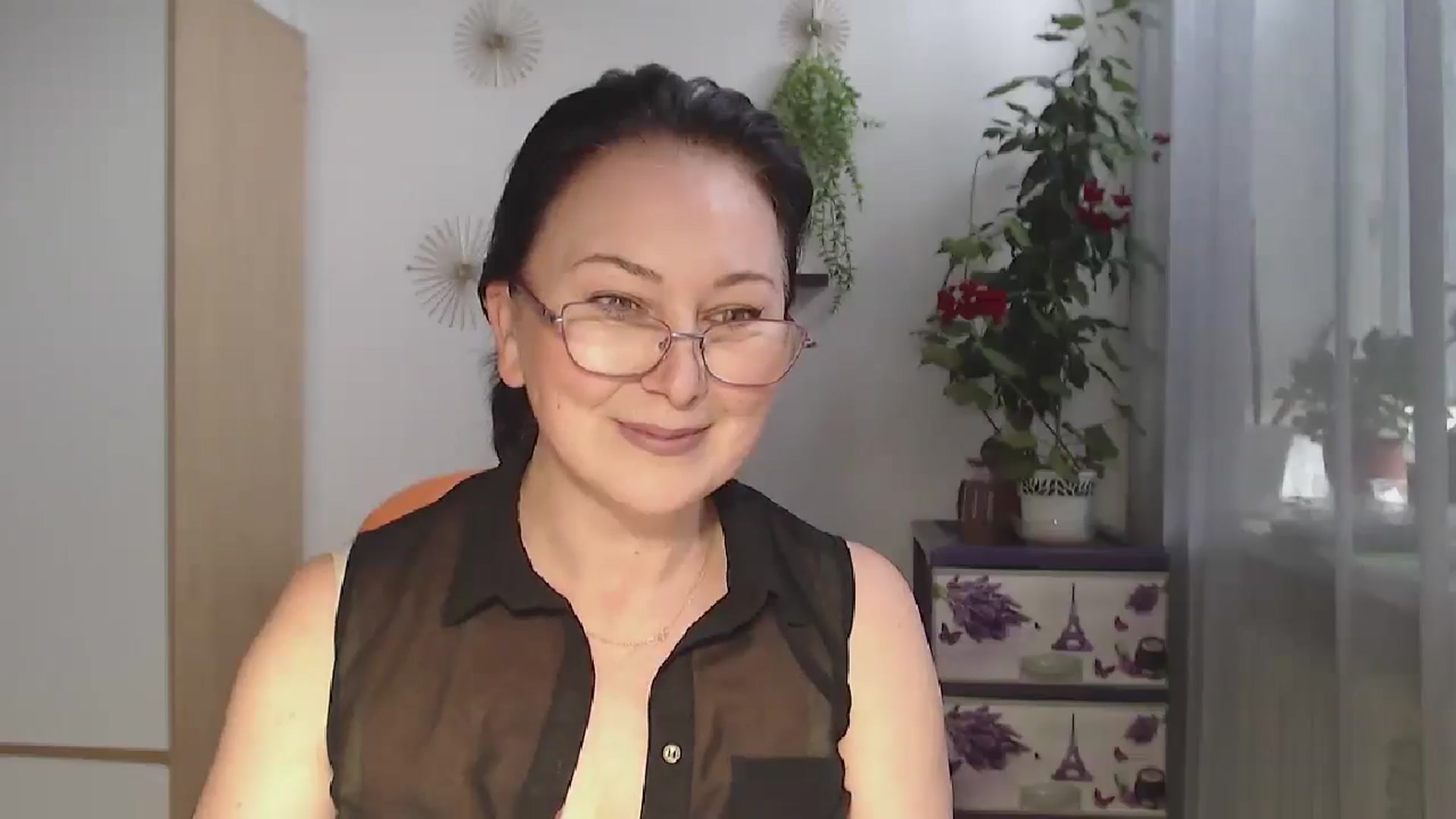 Lovely_Woman_ video thumbnail