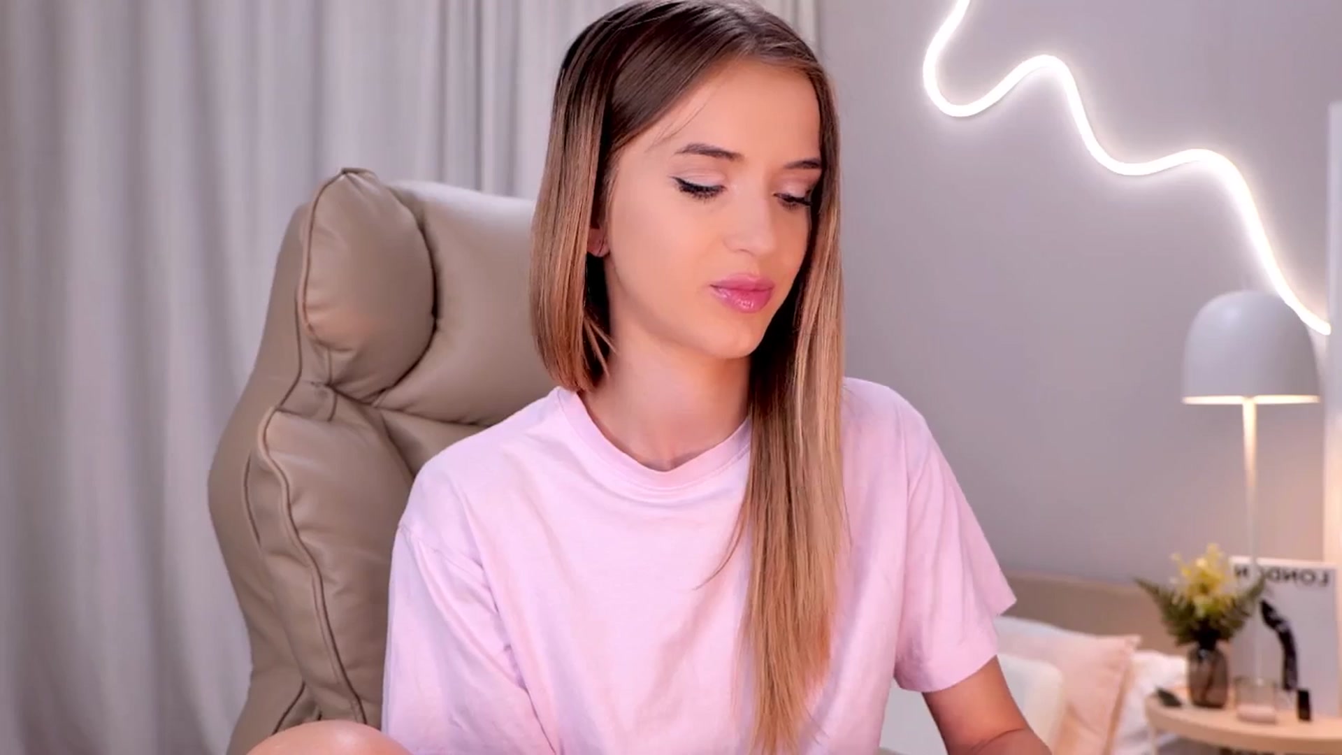 YannaJeen video thumbnail