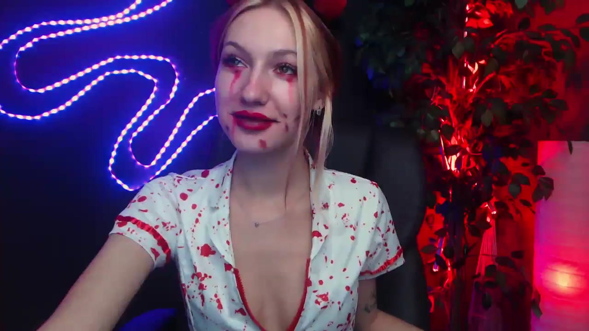 LovelyGin video thumbnail