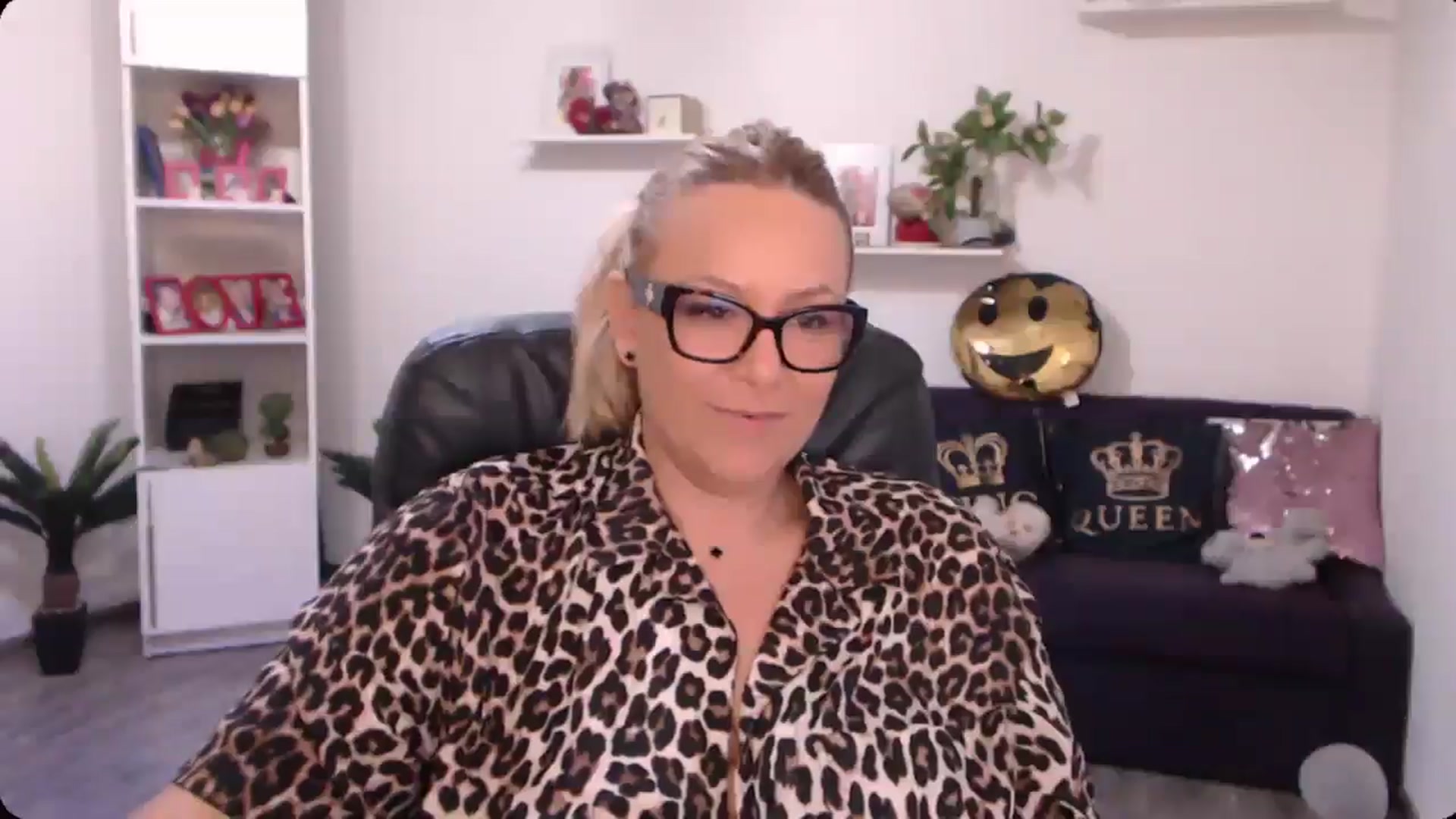 A_baby_Boo video thumbnail