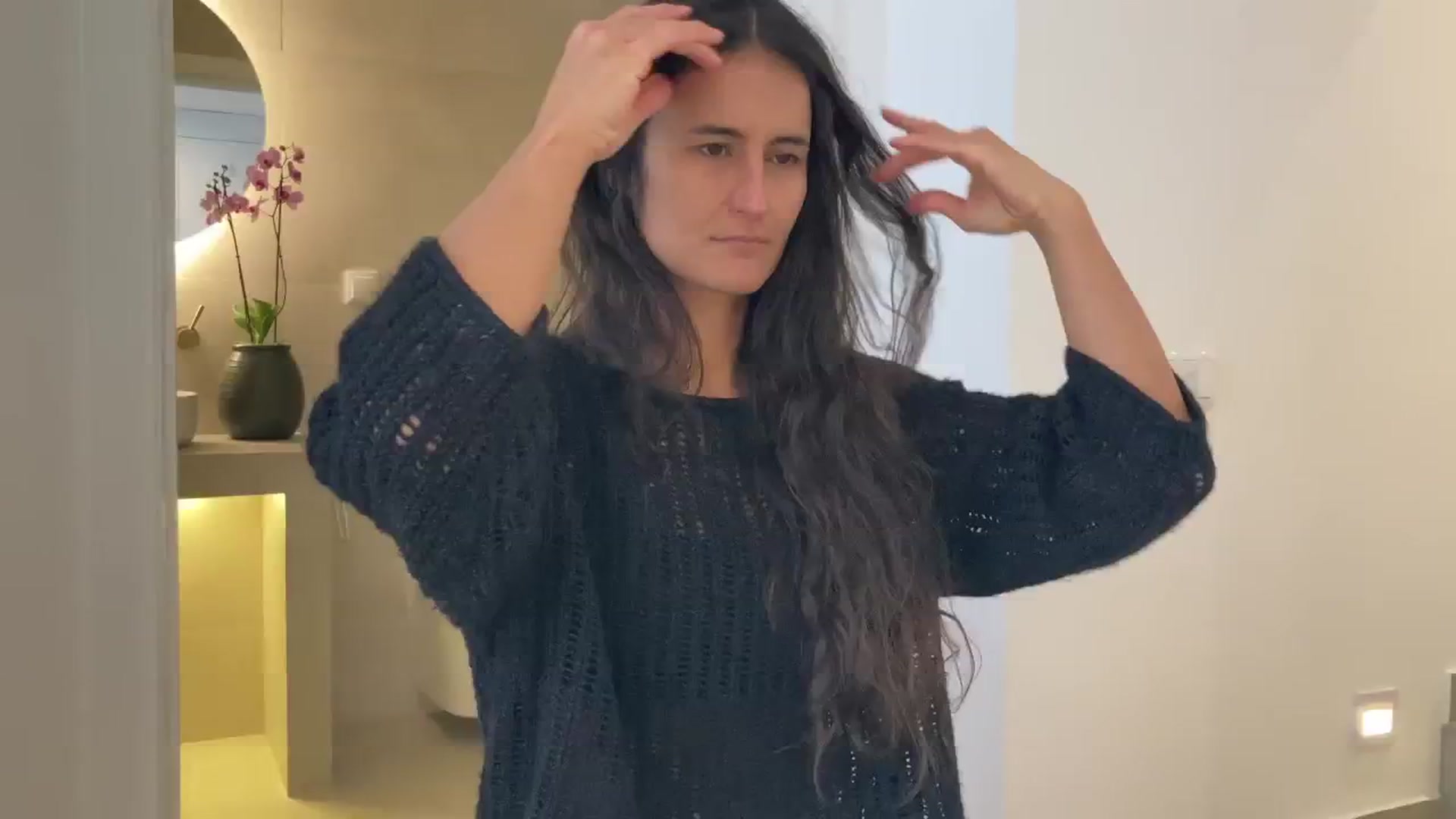V_e_r_o_ video thumbnail