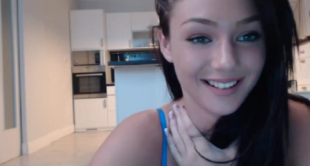 Yveline video thumbnail