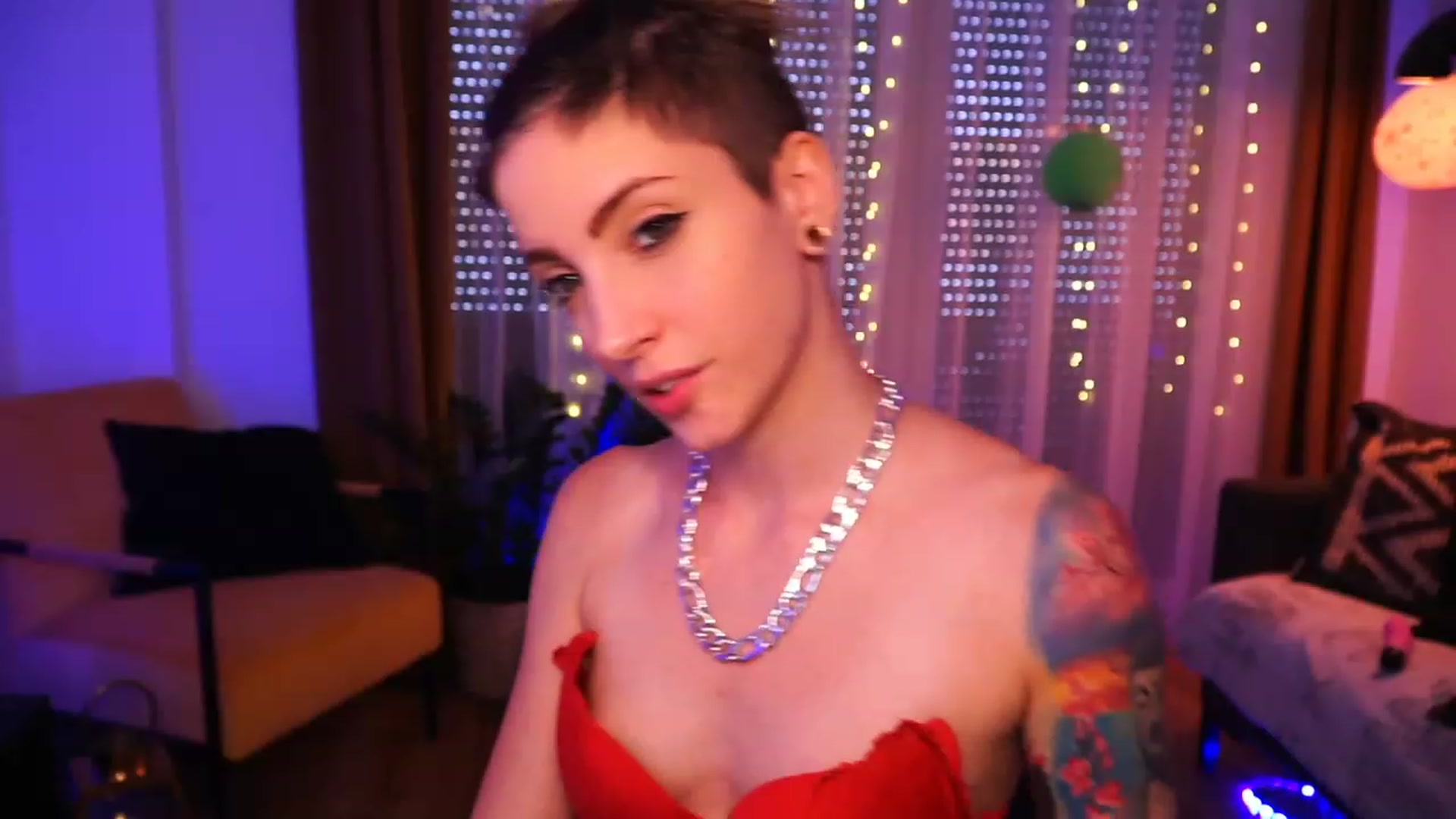 Kend_dall video thumbnail