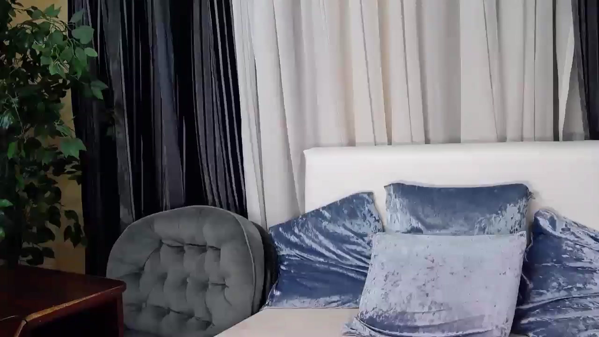 Floured video thumbnail