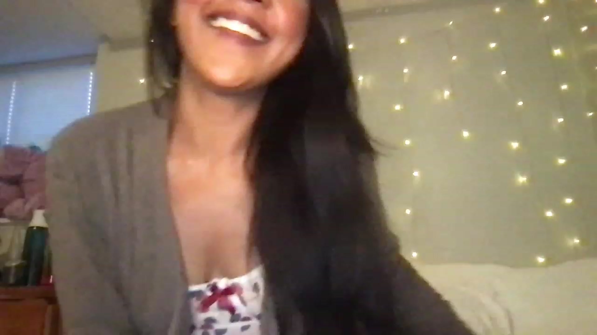 SillyGirlXO video thumbnail