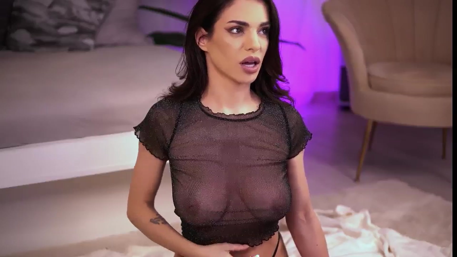 CurvedLizzie video thumbnail