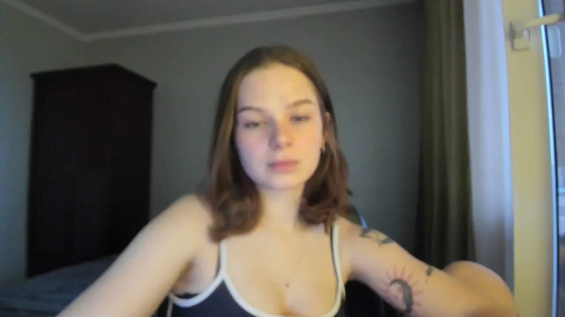 HeyAlisa video thumbnail