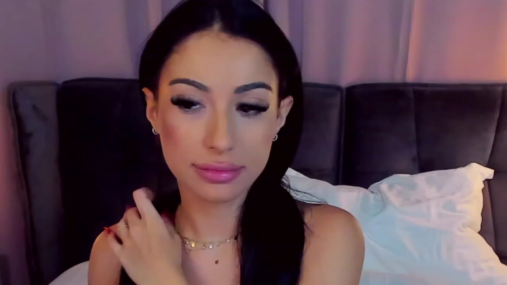 AnaisBloom video thumbnail