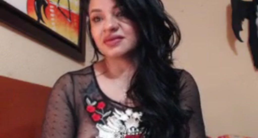 latinabigtits video thumbnail