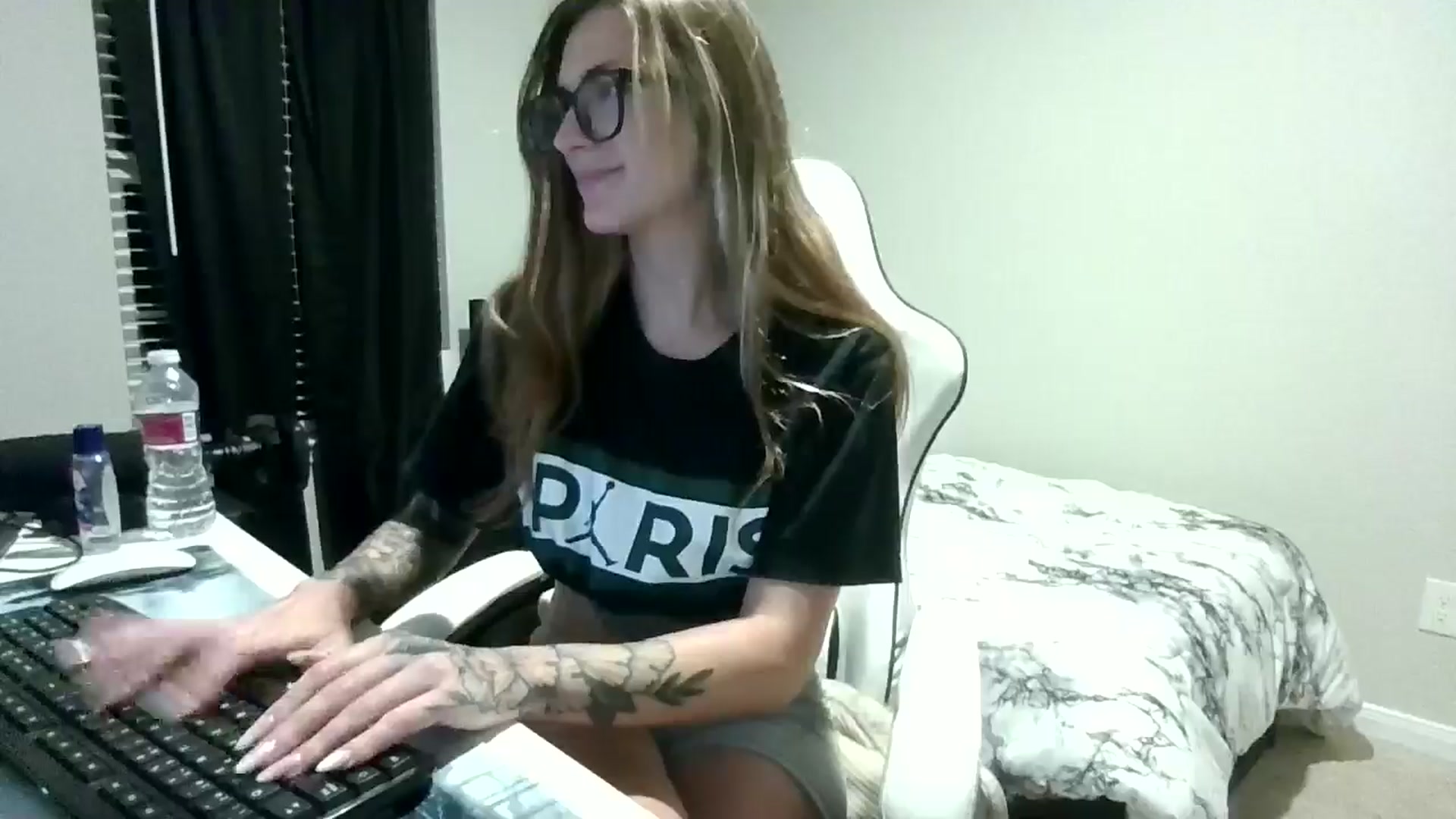 Ur_SexyWomen video thumbnail