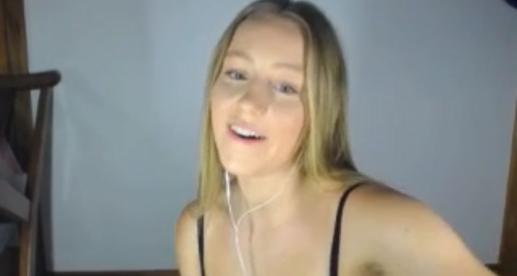SurferGirlxo video thumbnail