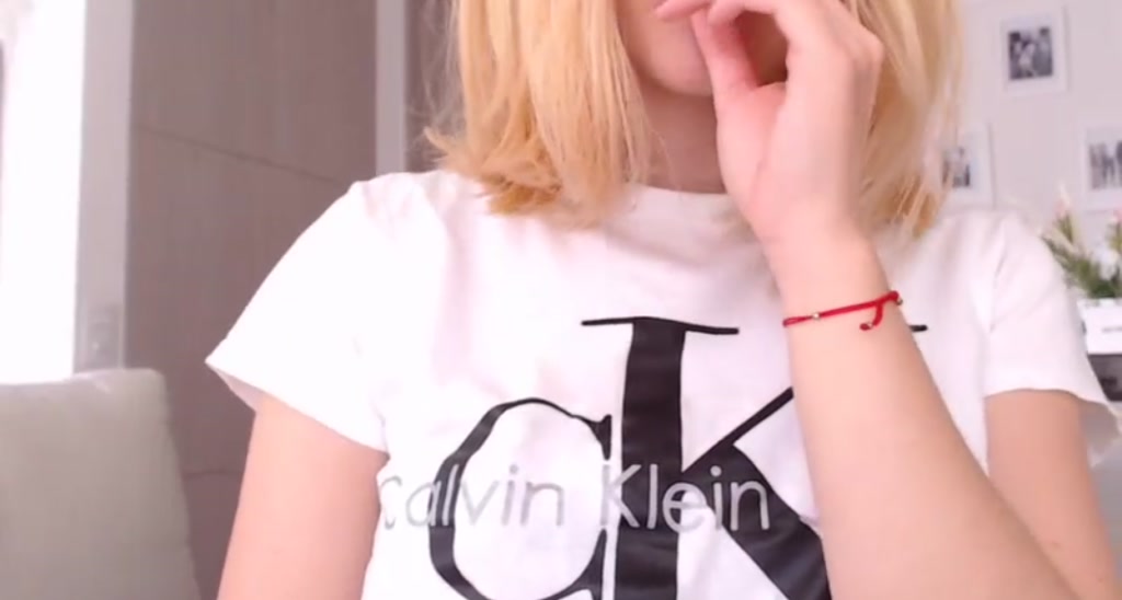 LauraVega video thumbnail
