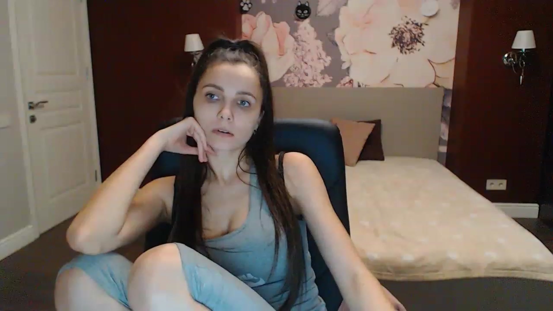 Karina_Mils video thumbnail