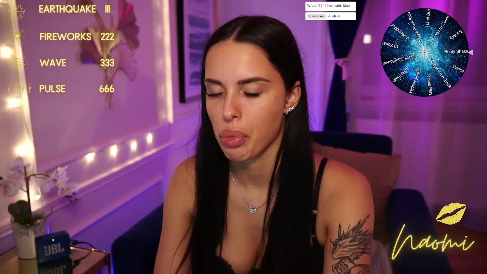 cinnabellee video thumbnail