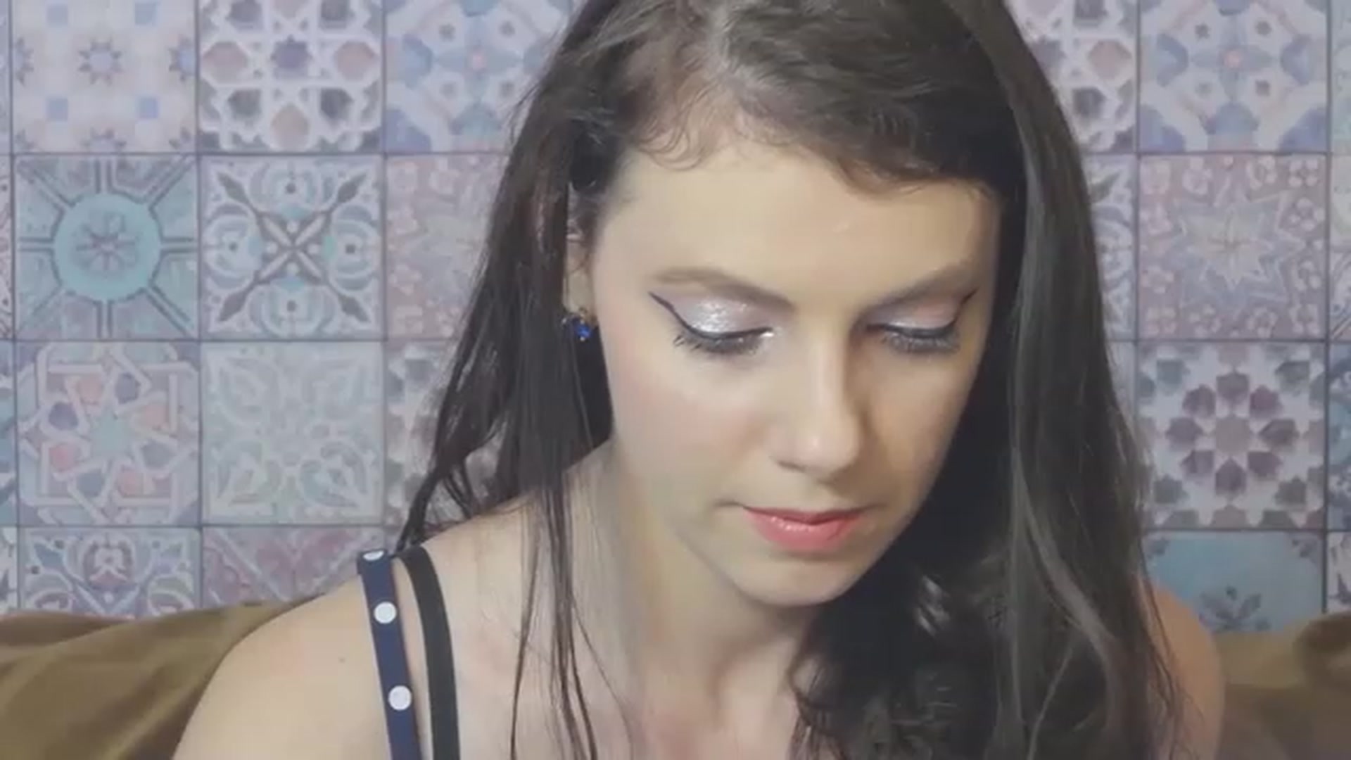 MissAracely video thumbnail
