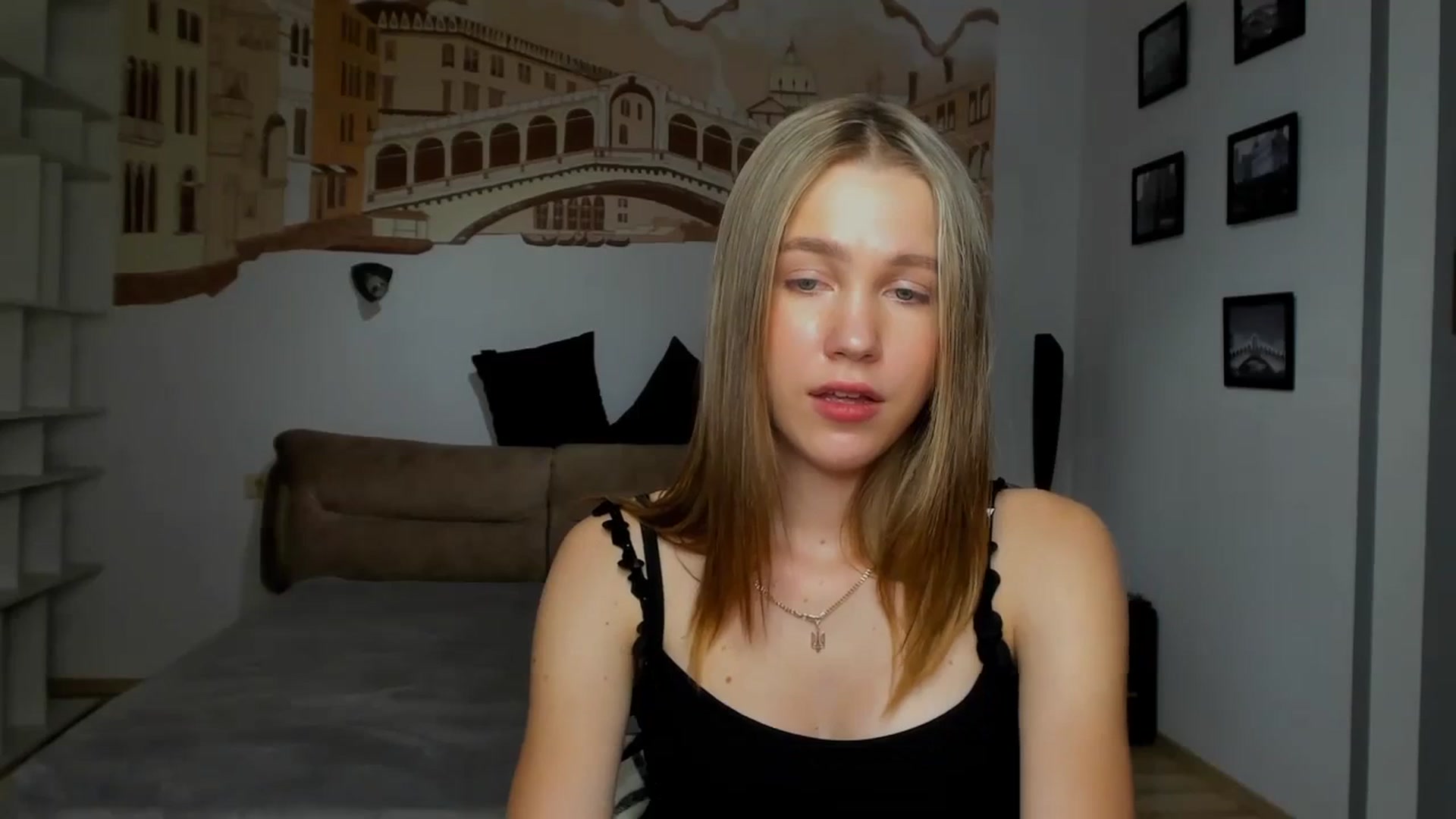 Kate_Lewiss video thumbnail