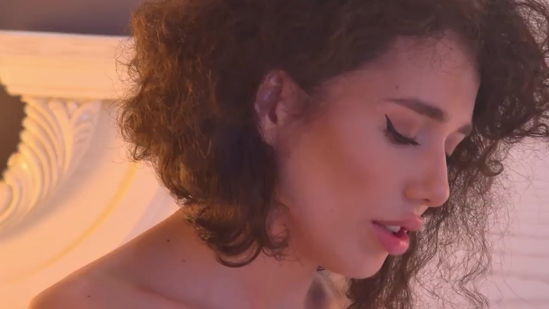 AnitaRicci video thumbnail