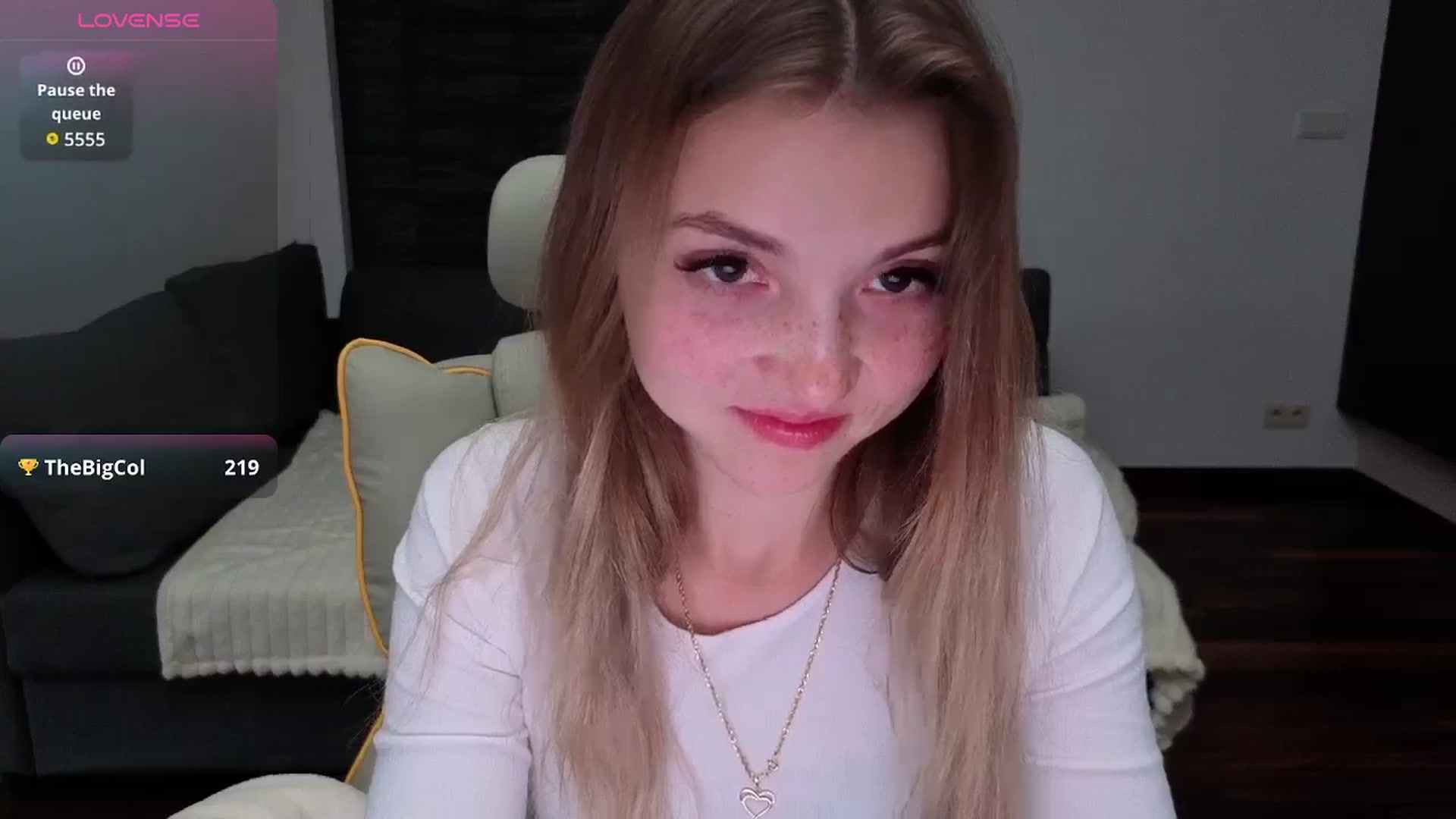 Daisyy video thumbnail