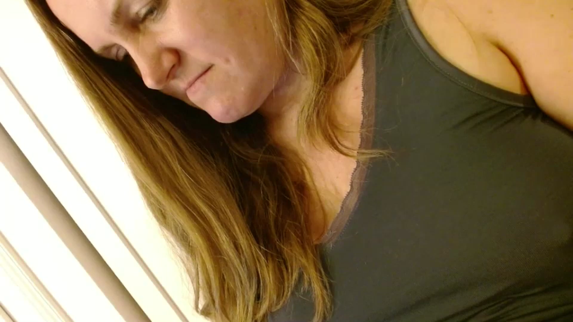 JustLily video thumbnail