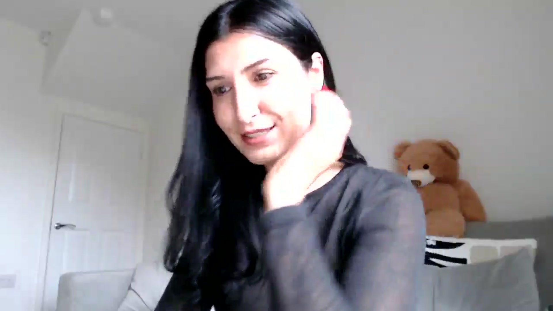 Yara_77 video thumbnail