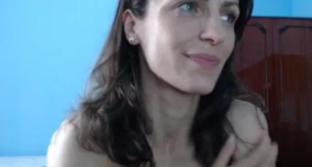 BlueyesC video thumbnail