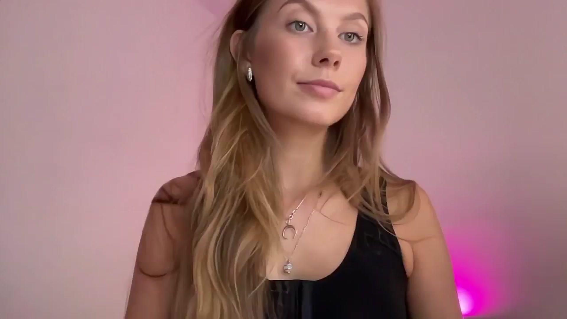 JasSurfGirl video thumbnail