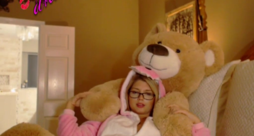BridgetteXoXo video thumbnail