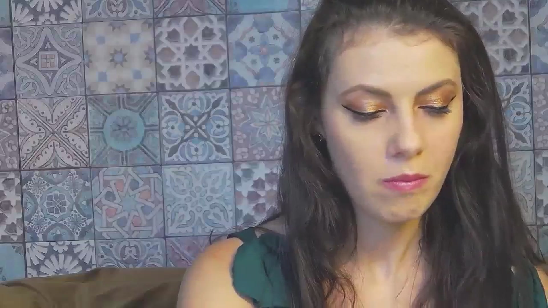 MissAracely video thumbnail
