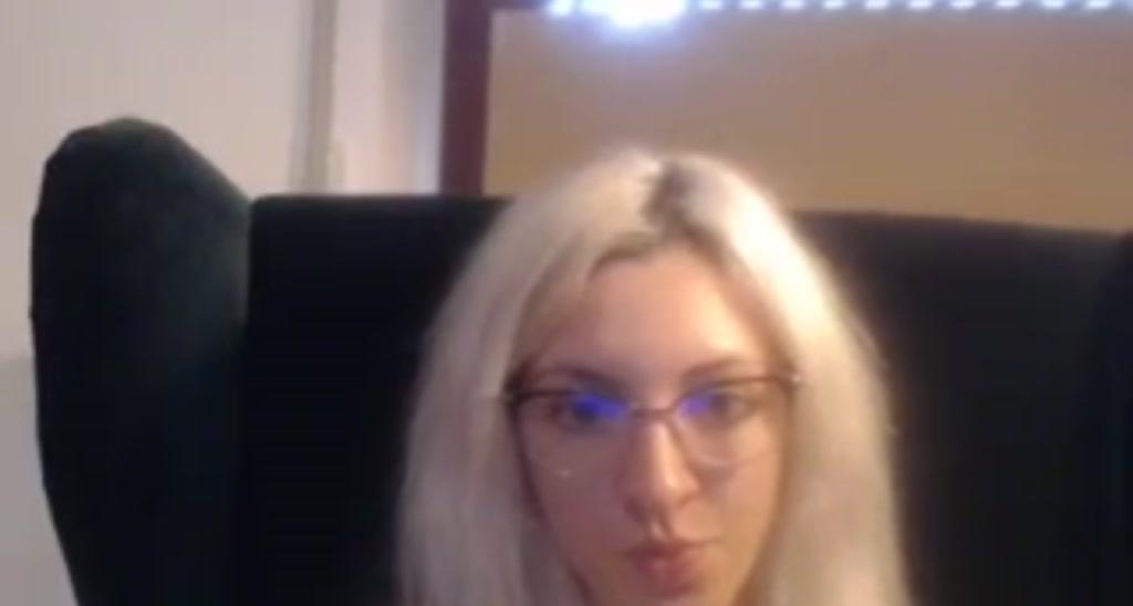 EvaEvelin video thumbnail