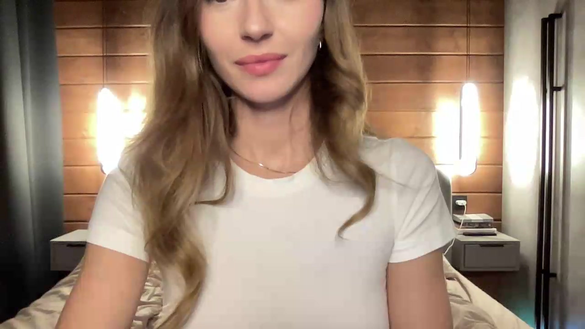 UniiqueMilana video thumbnail