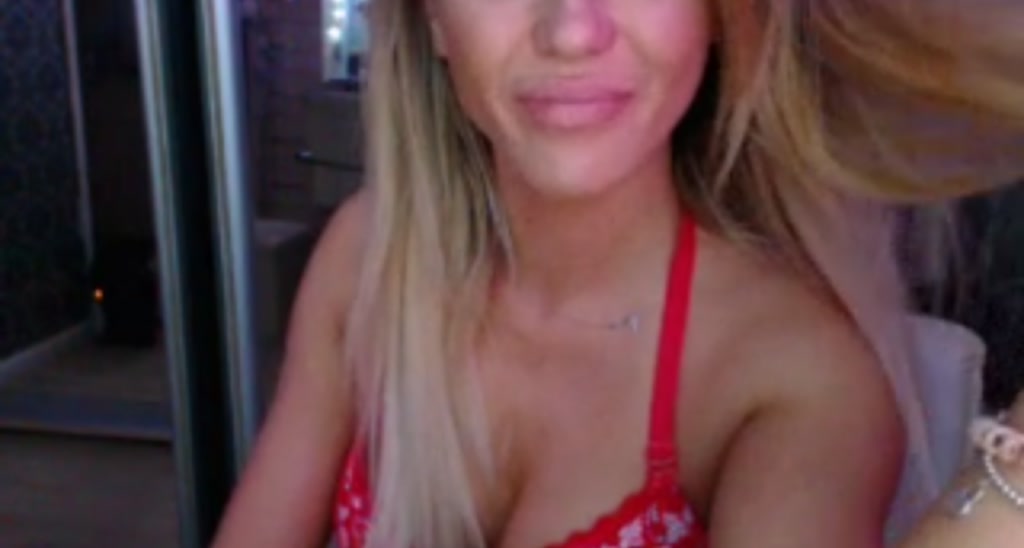 L_o_U_n_A video thumbnail