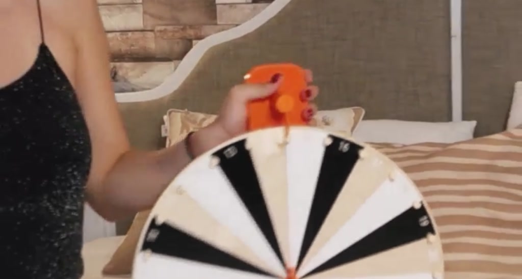 AnnieKarrera1 video thumbnail