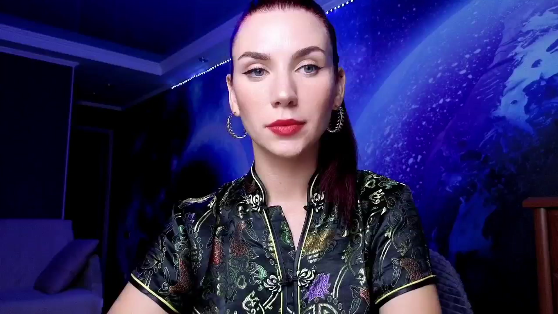MiaLuxe video thumbnail