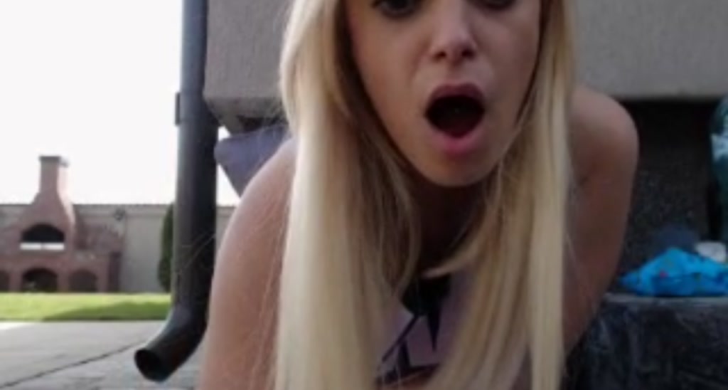 AwesomeBlonde video thumbnail