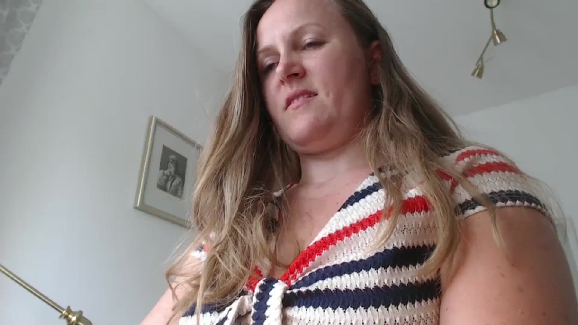 JustLily video thumbnail