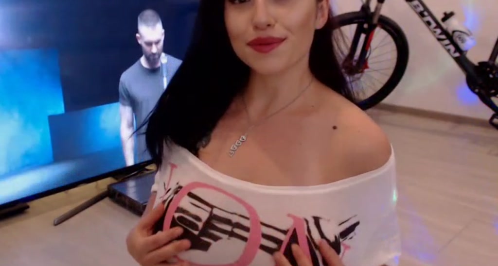 aLeDoll video thumbnail
