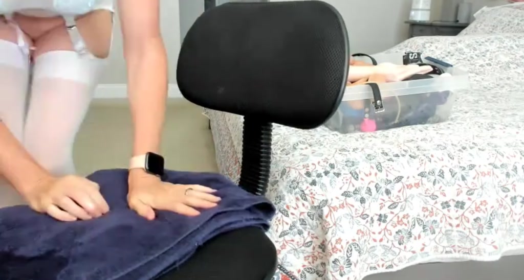 AtomicMILF video thumbnail
