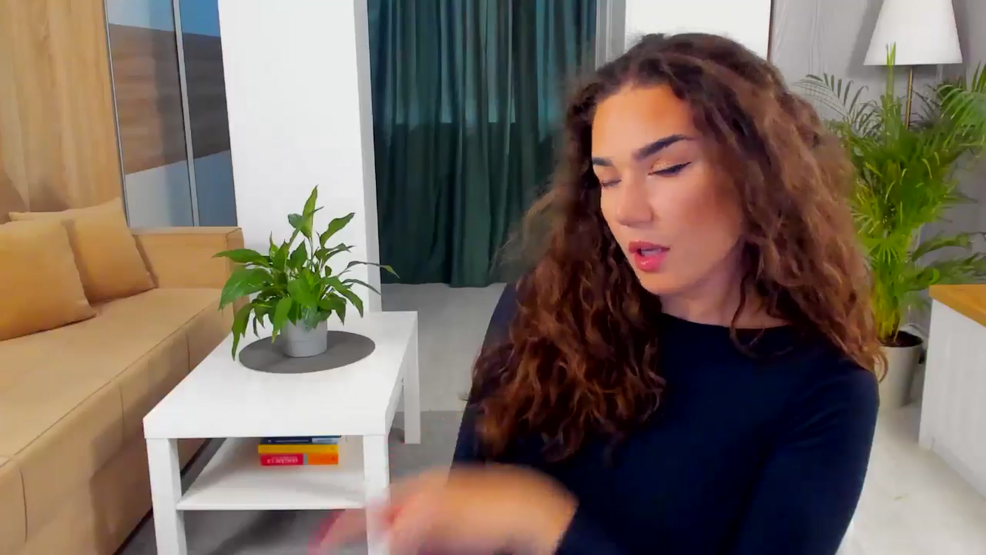 BellaaDona video thumbnail