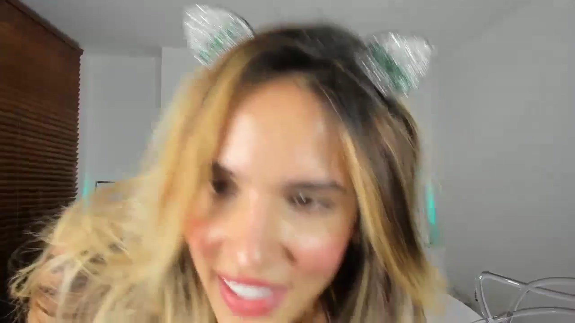 EMILIANA_CRUZ video thumbnail