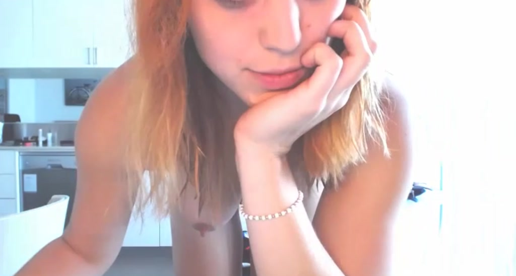 MissMolly video thumbnail