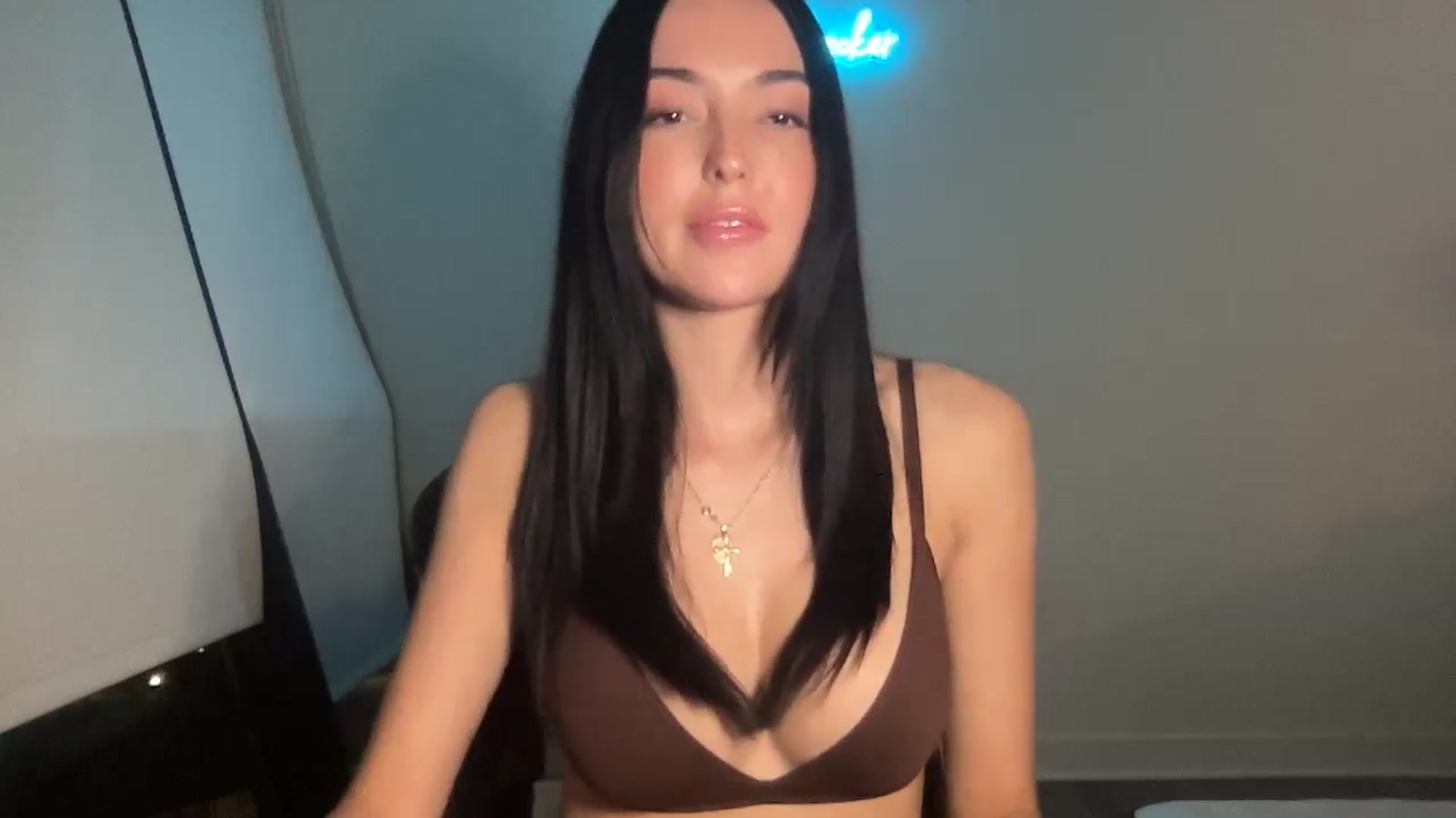 SerenaBecker_ video thumbnail