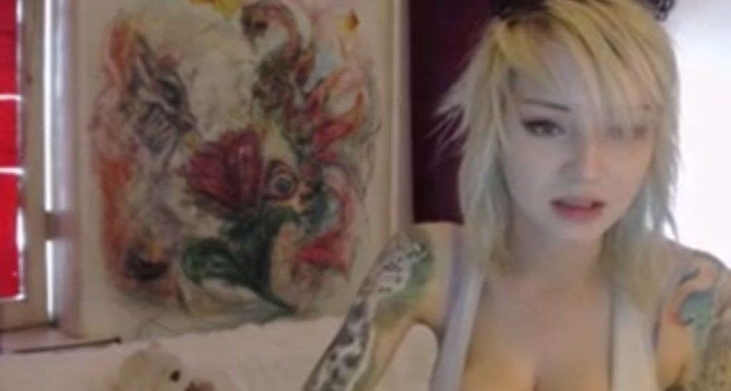 LoreLaye_ video thumbnail