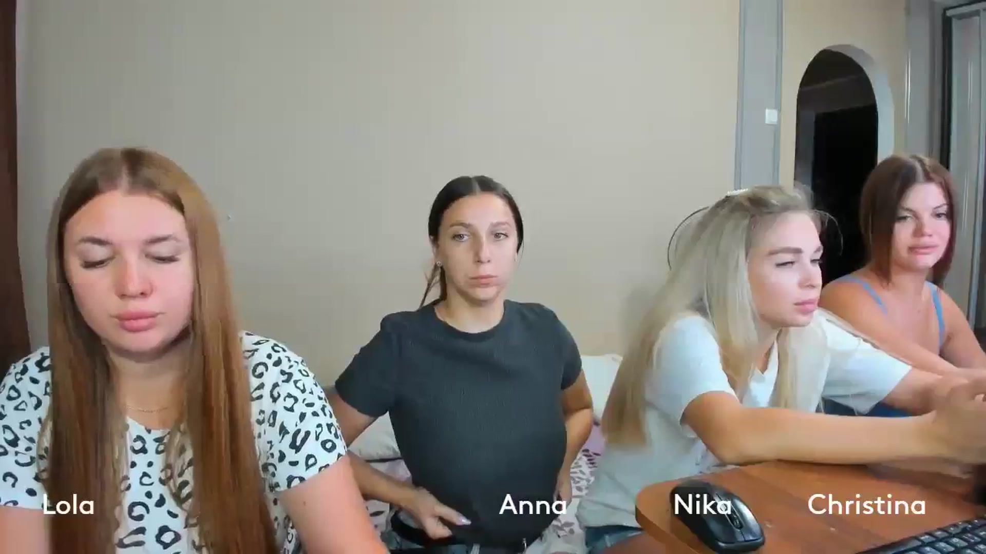IFlowersGirl video thumbnail